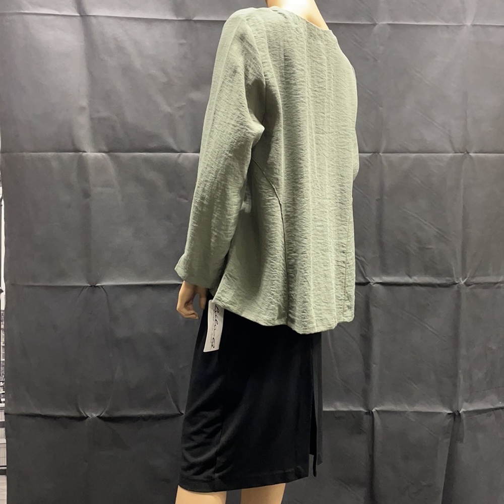Lulu-B Green Comfy Flowy Blouse - Picture 7 of 8